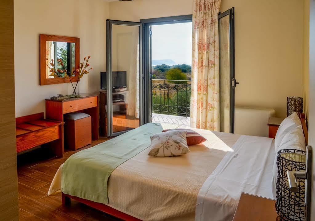 Korallis Villas Livathos  Екстериор снимка